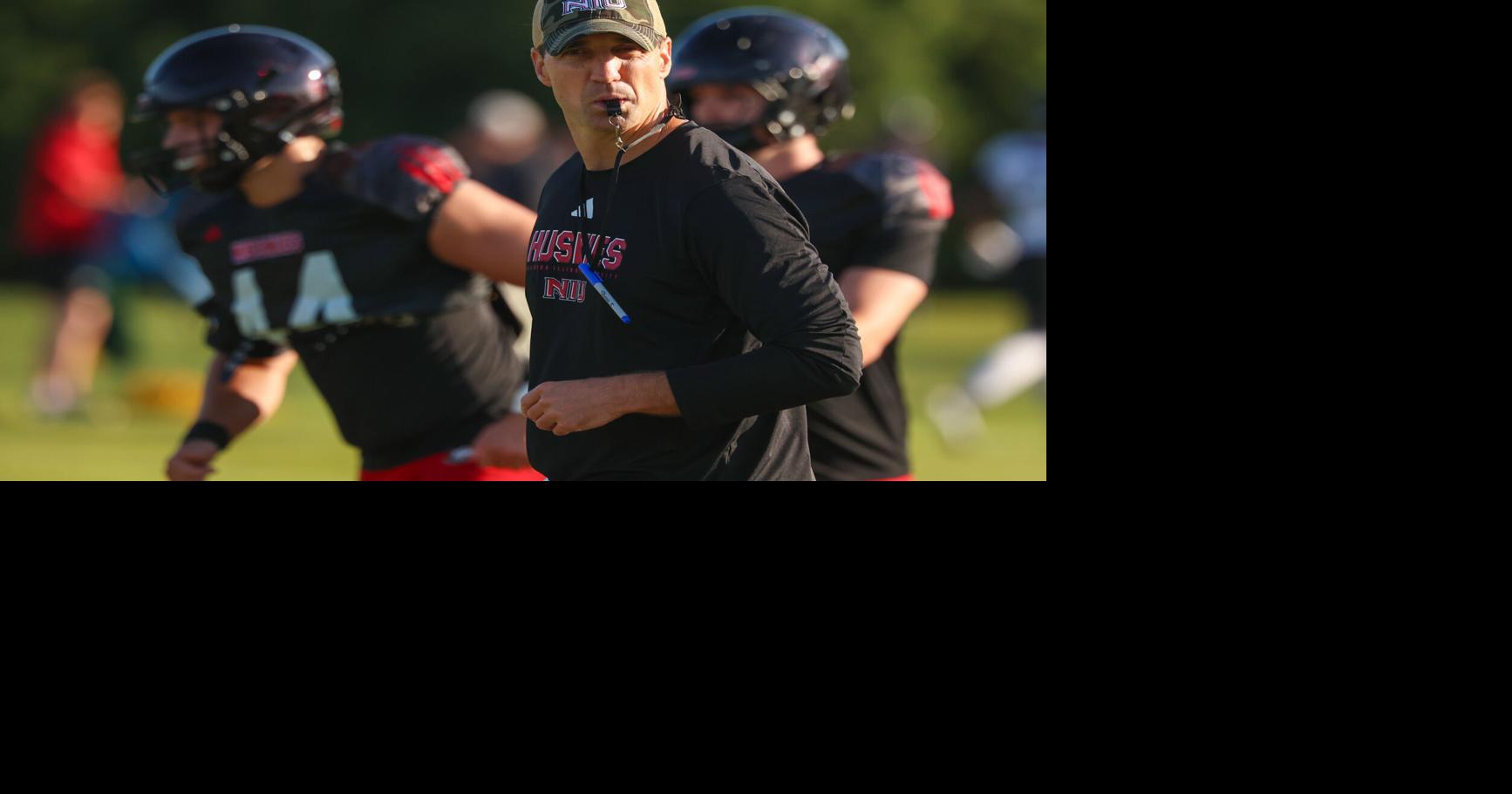 Northern Illinois football has its own quarterback question