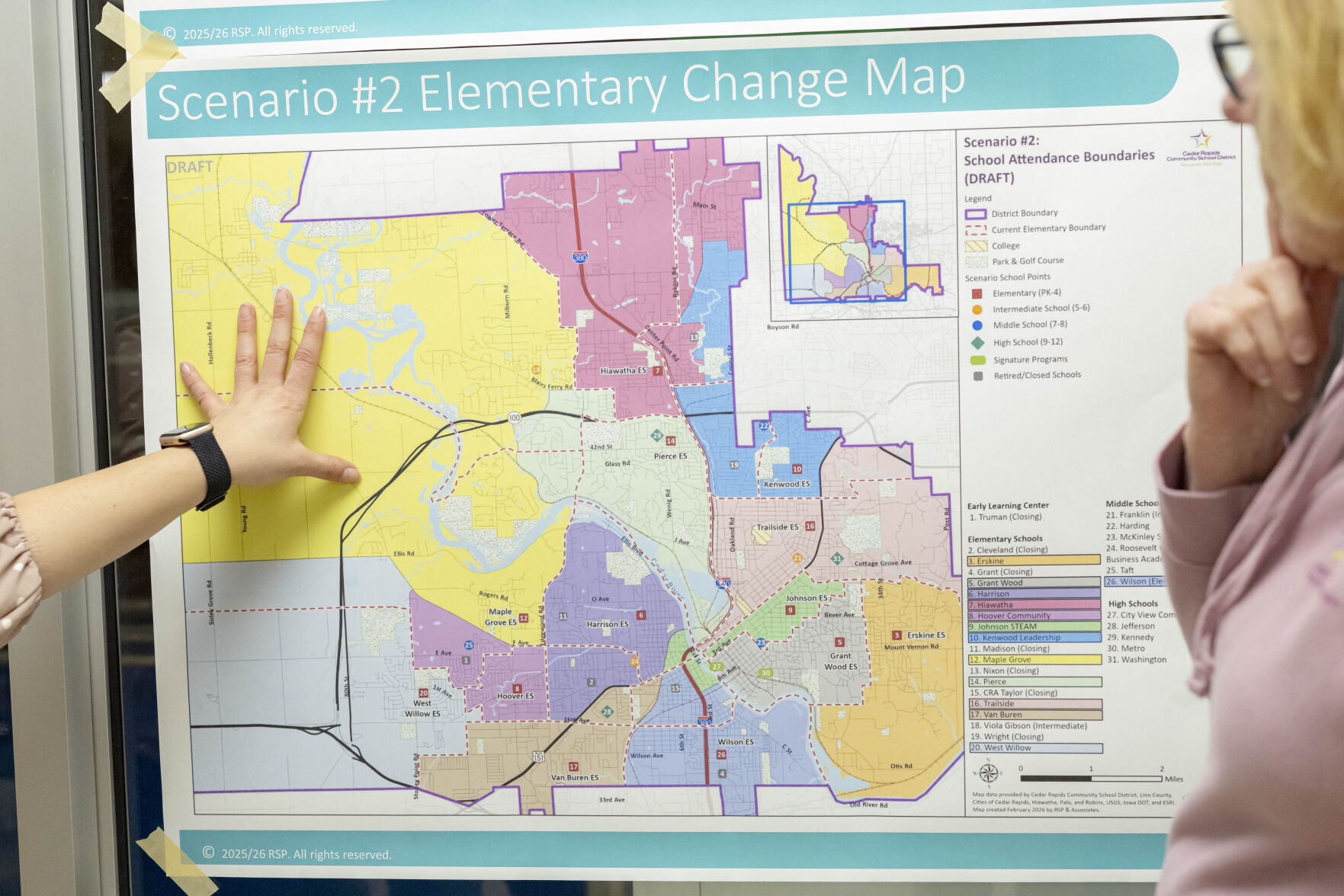 Cedar Rapids families whose schools to close could permit | Education ...