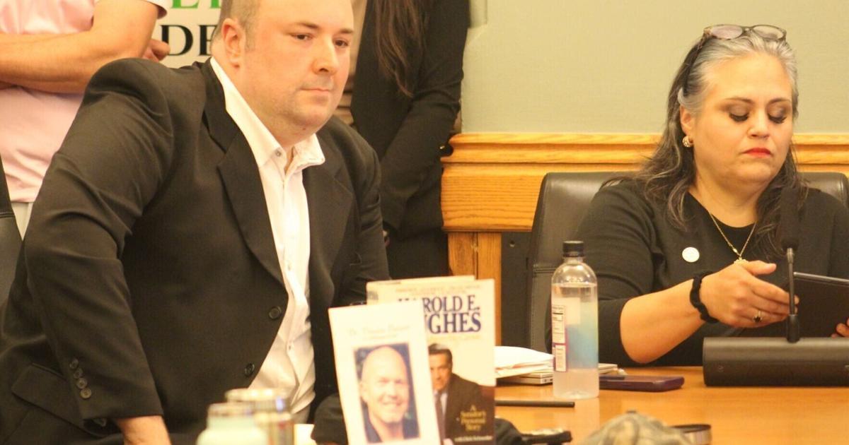 Iowa Libertarian candidates battle for ballot access