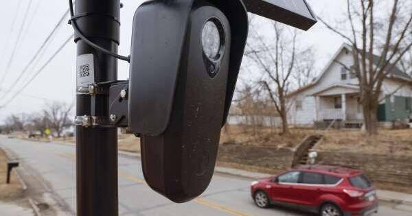 Iowa lawmakers advance bill to regulate automatic license plate readers amid privacy concerns | Iowa State Legislative News