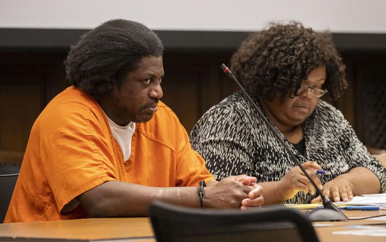 Cedar Rapids man sentenced to 25 years for trying to kill ex-girlfriend ...