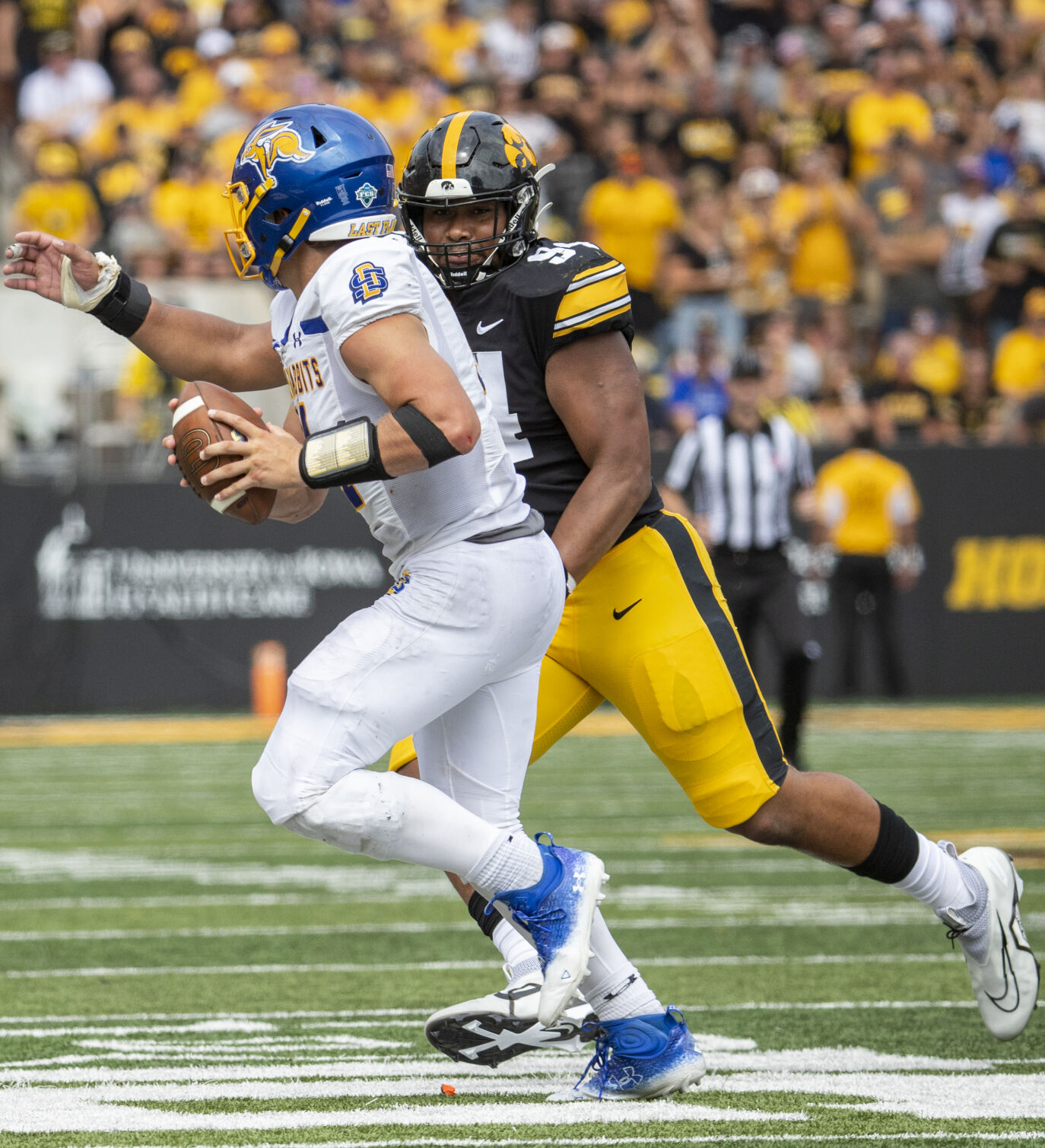 What Iowa football's signings of Mark Gronowski, Sam Phillips mean for ...