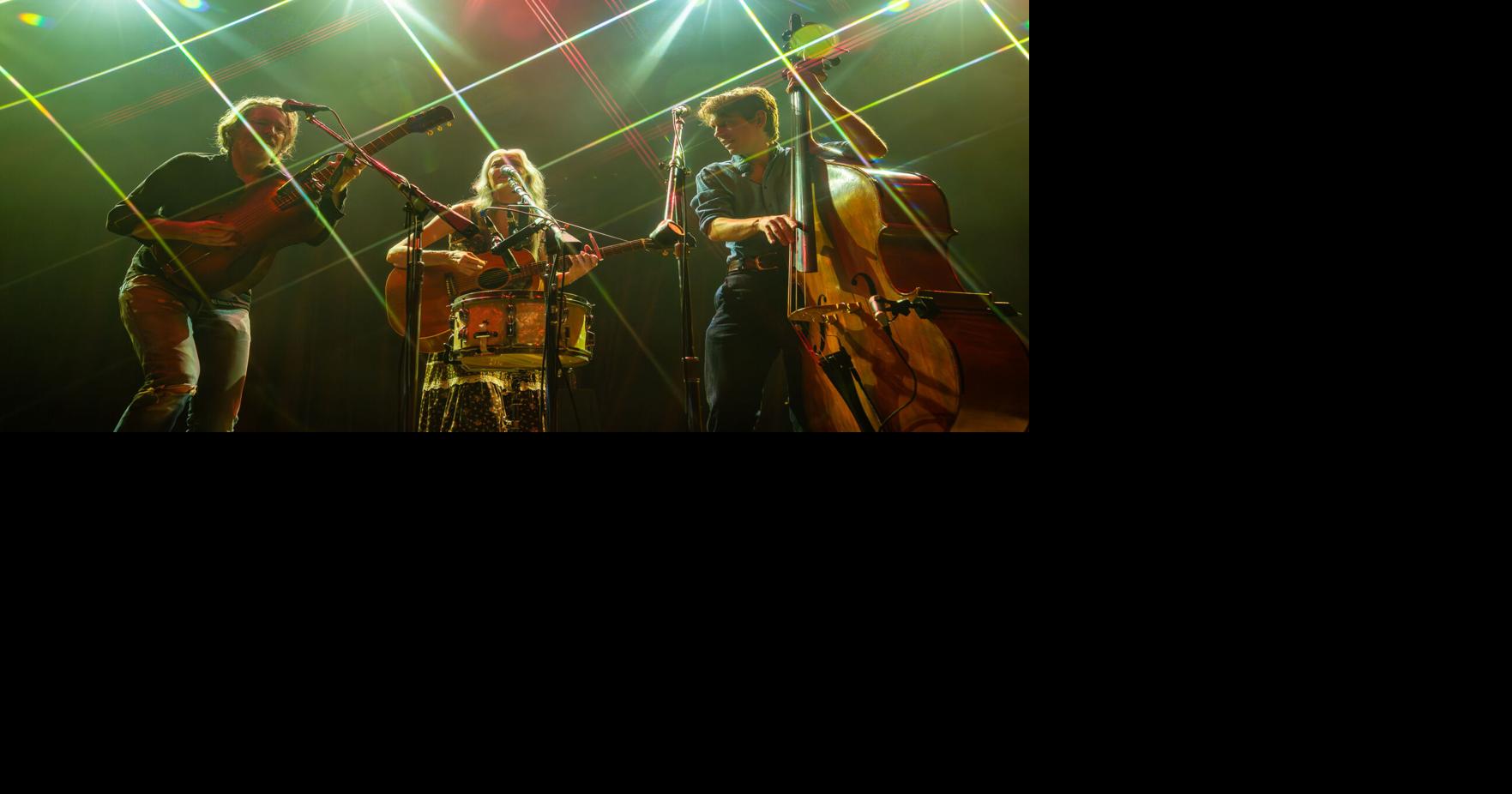Gillian Welch and David Rawlings keep lost art of harmonizing alive