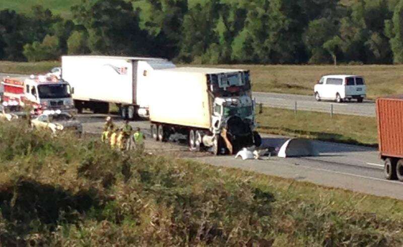 Semi driver seriously hurt in Interstate 380 crash near Swisher | News ...