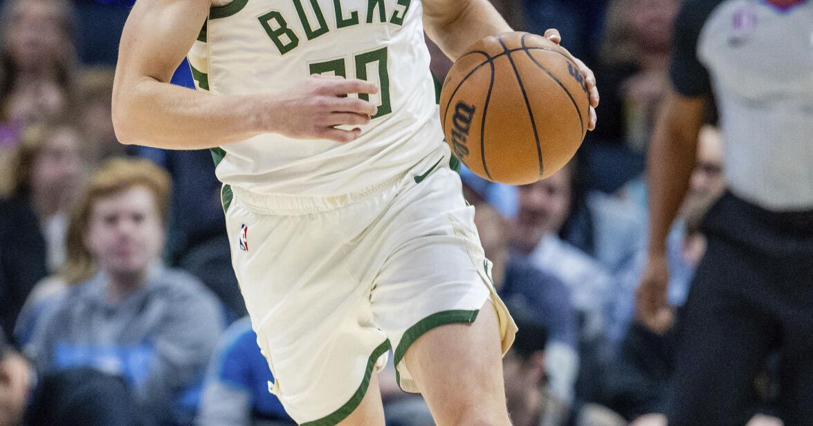 AJ Green embraces back-and-forth nature of rookie NBA season with Bucks ...