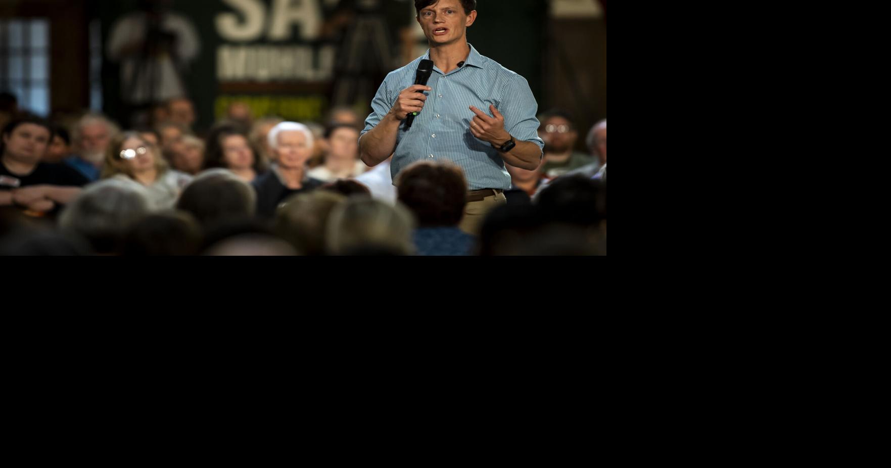 Rob Sand talks term limits, transgender athletes, Medicaid at Iowa City town hall
