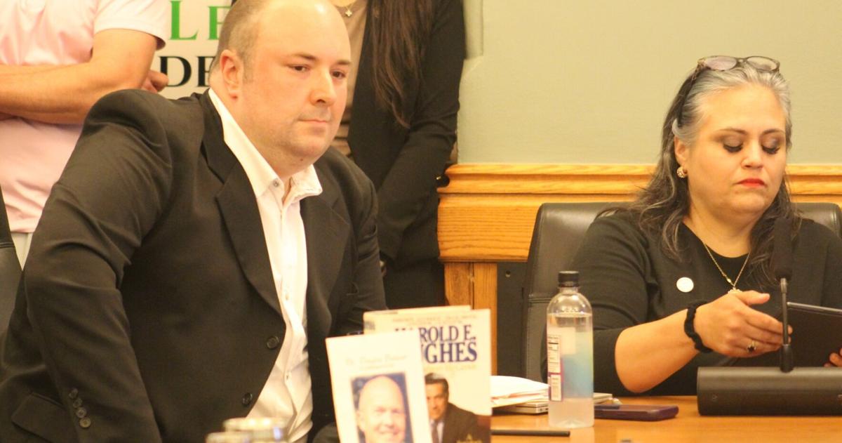 State panel rejects 2 Iowa Libertarians’ spots on ballot