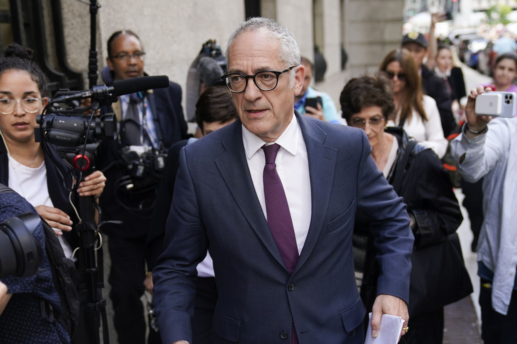 Ghislaine Maxwell sentenced to 20 years for helping Epstein | World ...