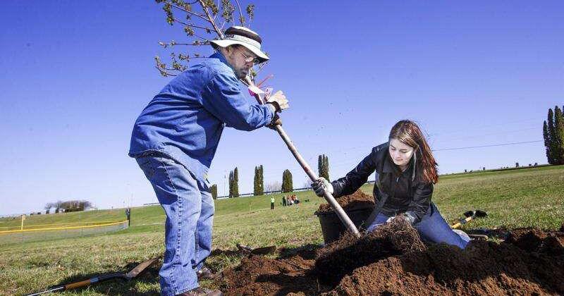 Trees Forever: A week of Earth Day activities | Guest Columnists ...