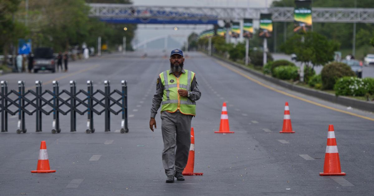 Irán reanuda vuelos comerciales desde el aeropuerto internacional de Teherán