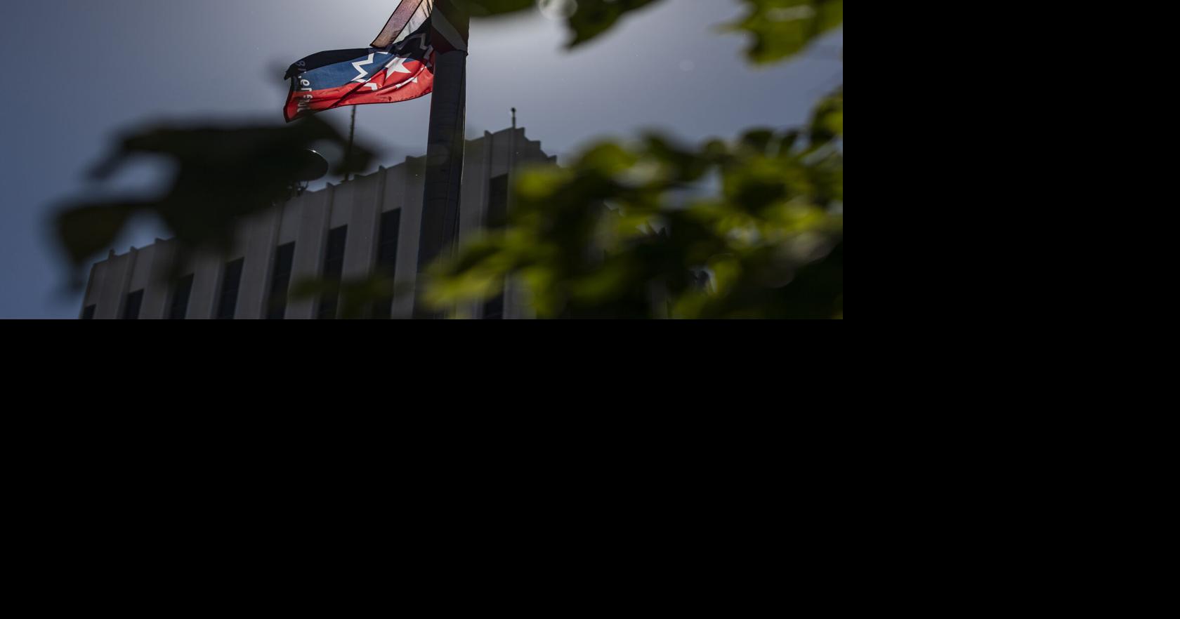 Cedar Rapids adopts flag display policy as symbol of inclusion