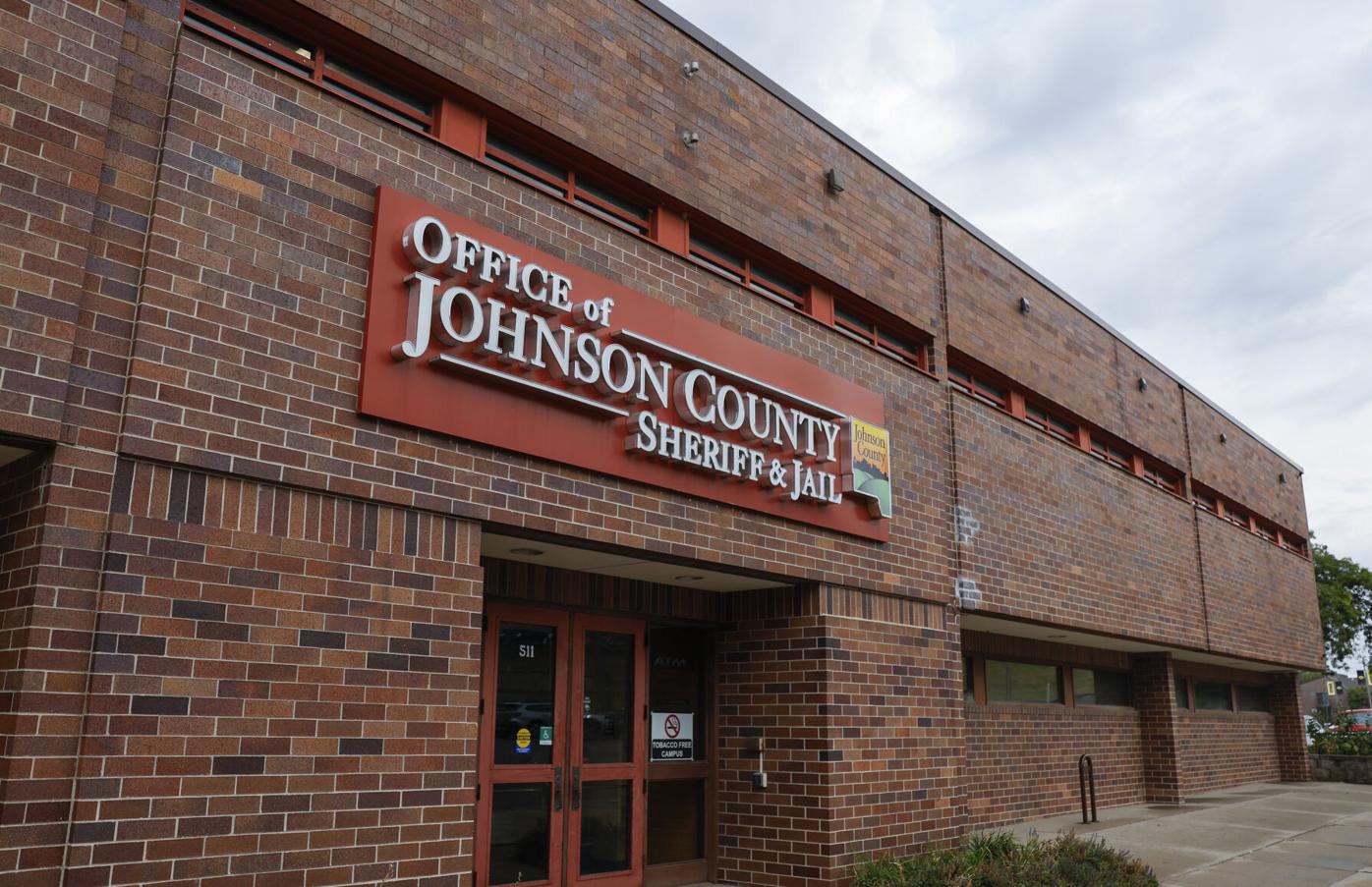 Johnson County sheriff's GPS monitoring program helps keep jail population  down | Crime and Courts