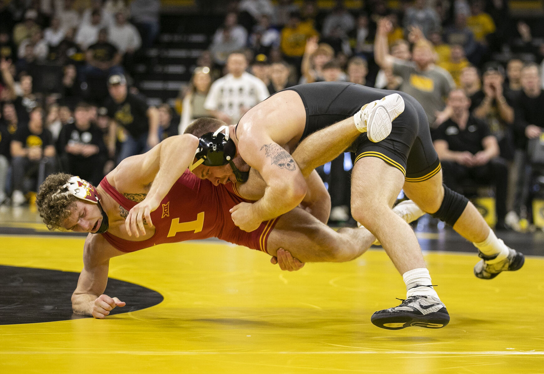 Cy-Hawk Series: Updated results of Iowa-Iowa State men’s wrestling ...