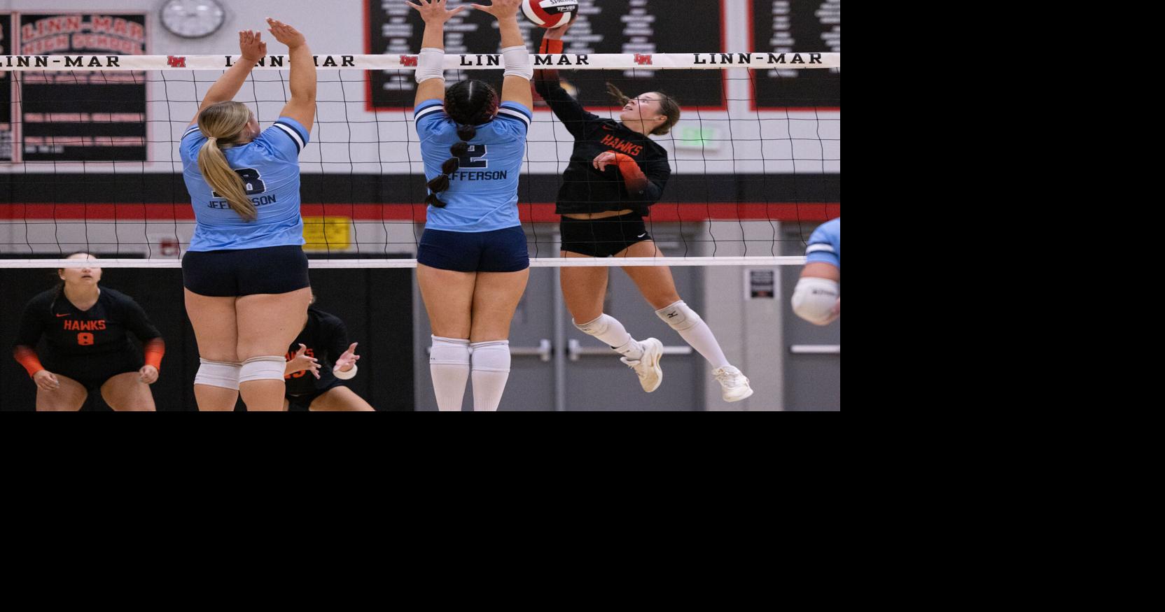 West Delaware, Williamsburg shine at Linn-Mar volleyball quad