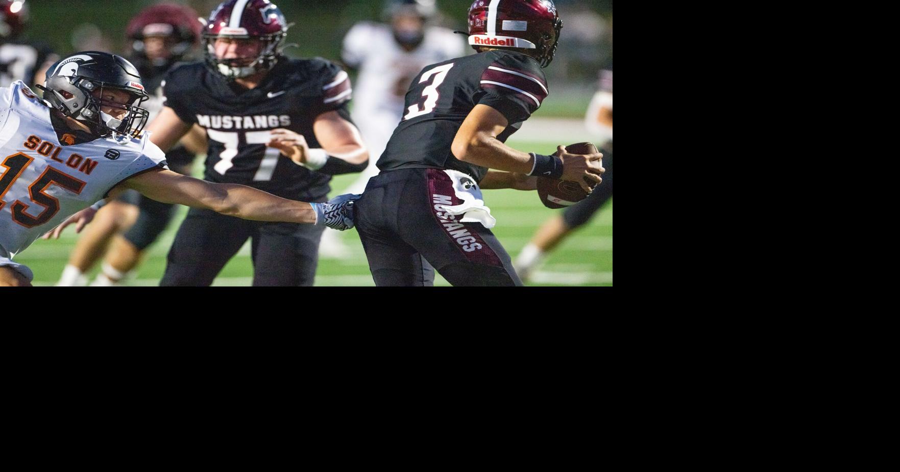 Solon early and often in 41-7 win over rival Mount Vernon | Iowa High ...