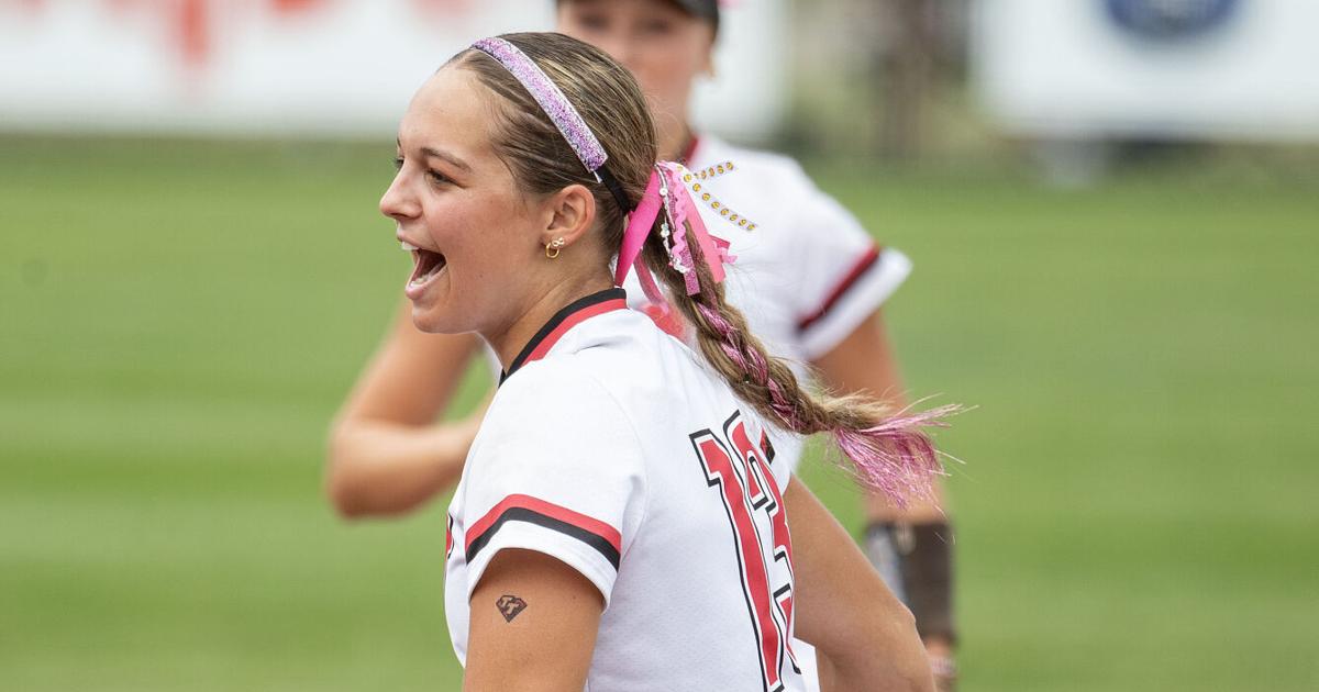 Surprise! Kaylin Becker sends Williamsburg past Mount Vernon — twice