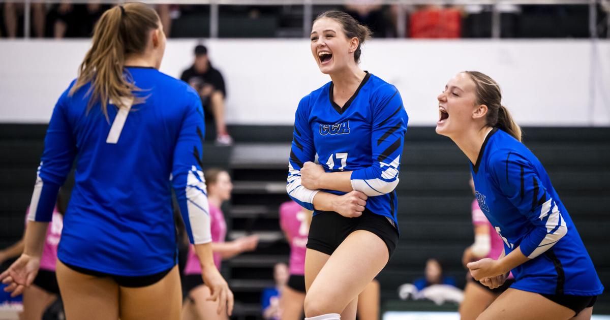 Clear Creek Amana sweeps its way to the Caroline Found Invitational