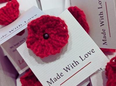 Marie Mank’s Knitted Poppies