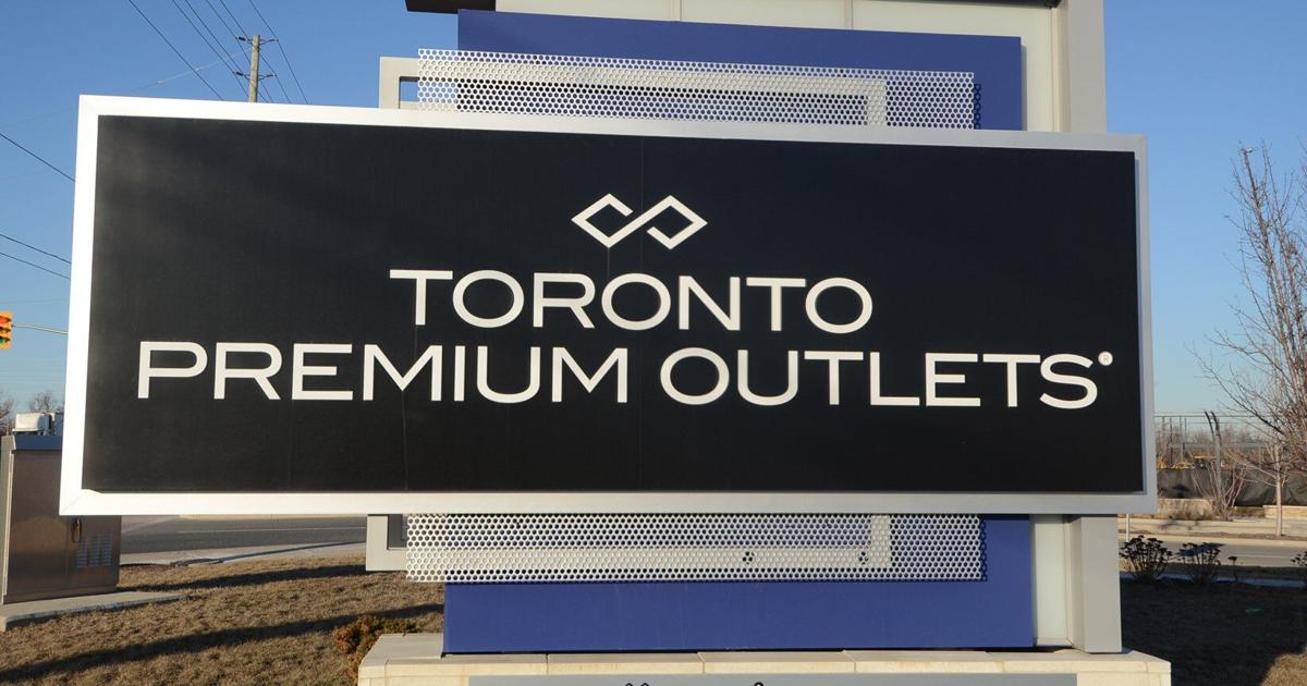 Outlet Order Toronto Premium Outlets expansion includes parking garage