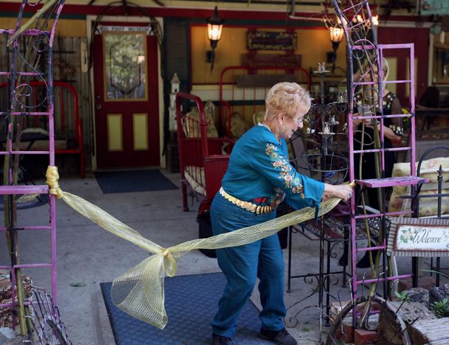 Damaged cemetery flag to be unveiled at Bigfoot museum