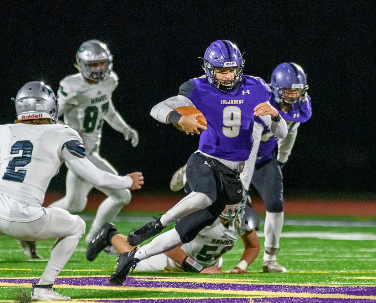 No 6 Grand Island Senior High Moves On With Win Over Lincoln Southwest Local Sports Theindependent Com
