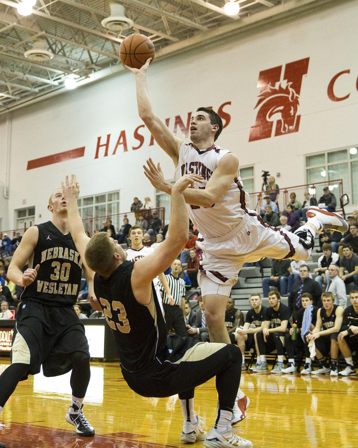 No 19 Hastings College Women Top Nwu Sports Theindependent Com