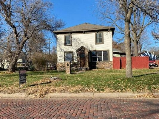 3 Bedroom Home in Aurora - $159,500