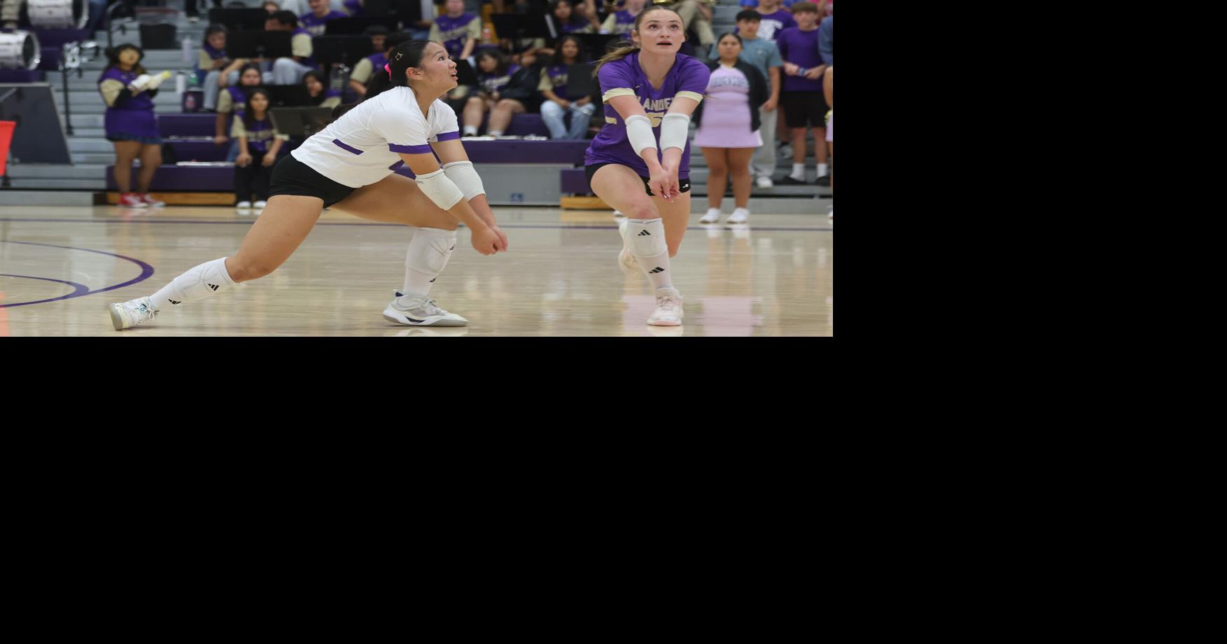 Coaches reuinite in Senior High's three-set loss to Lincoln Southeast