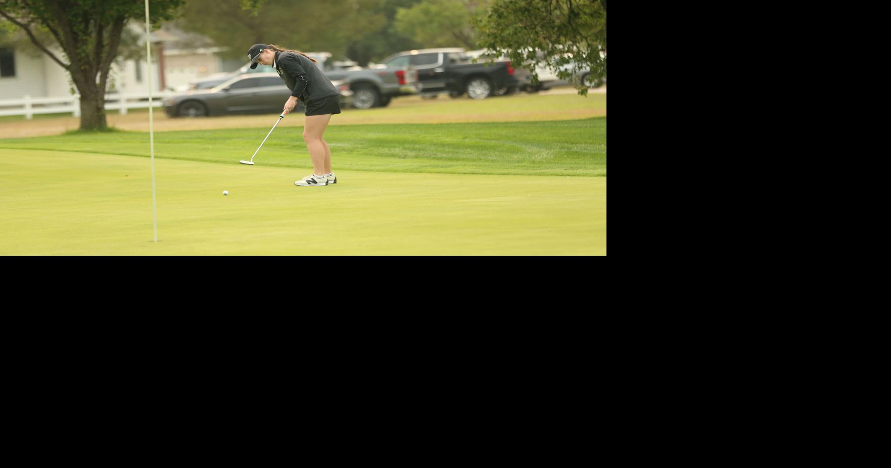 The Northwest girls golf team to be deep in 2026
