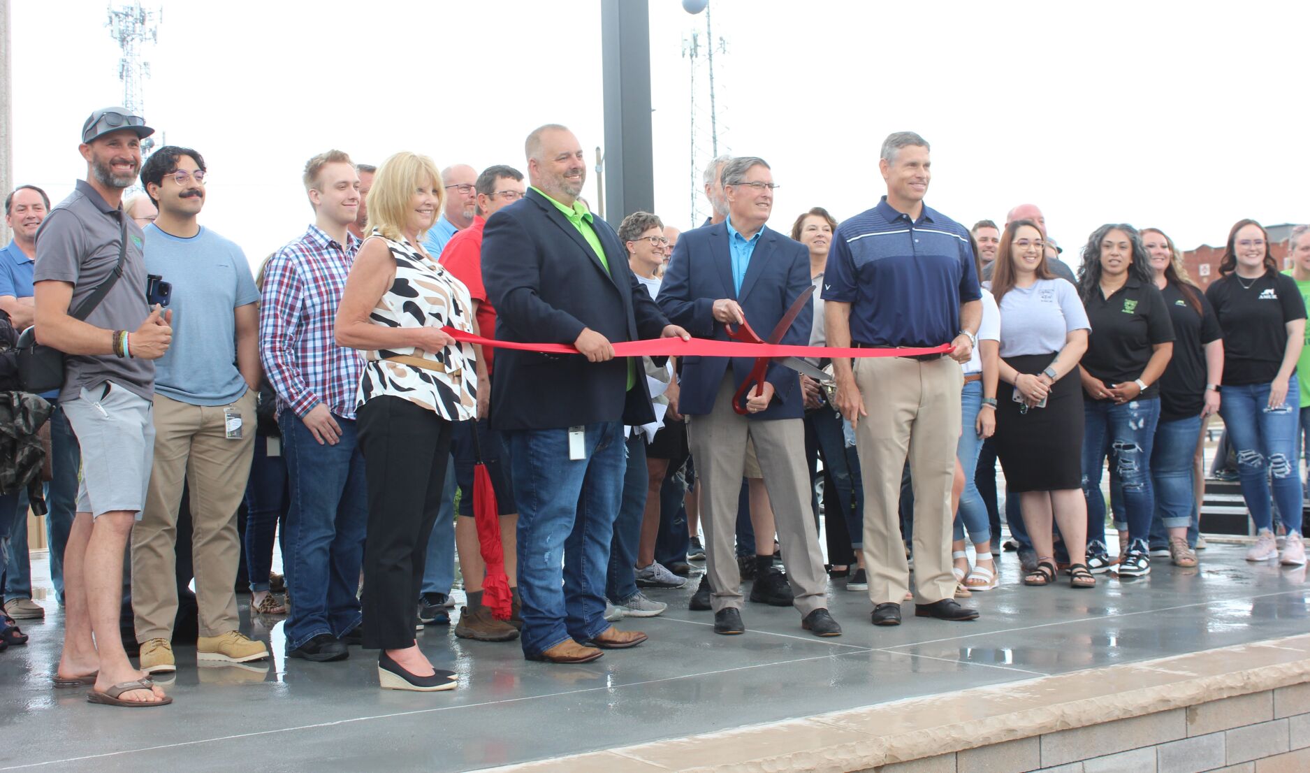 Grand Island's Amur Plaza is complete