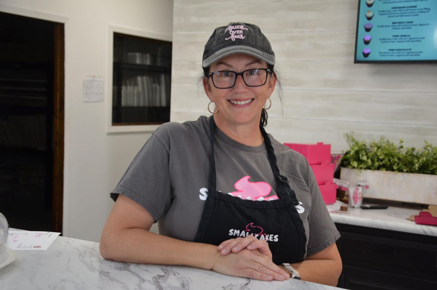 Kearney cake shop offers almost 200 recipes