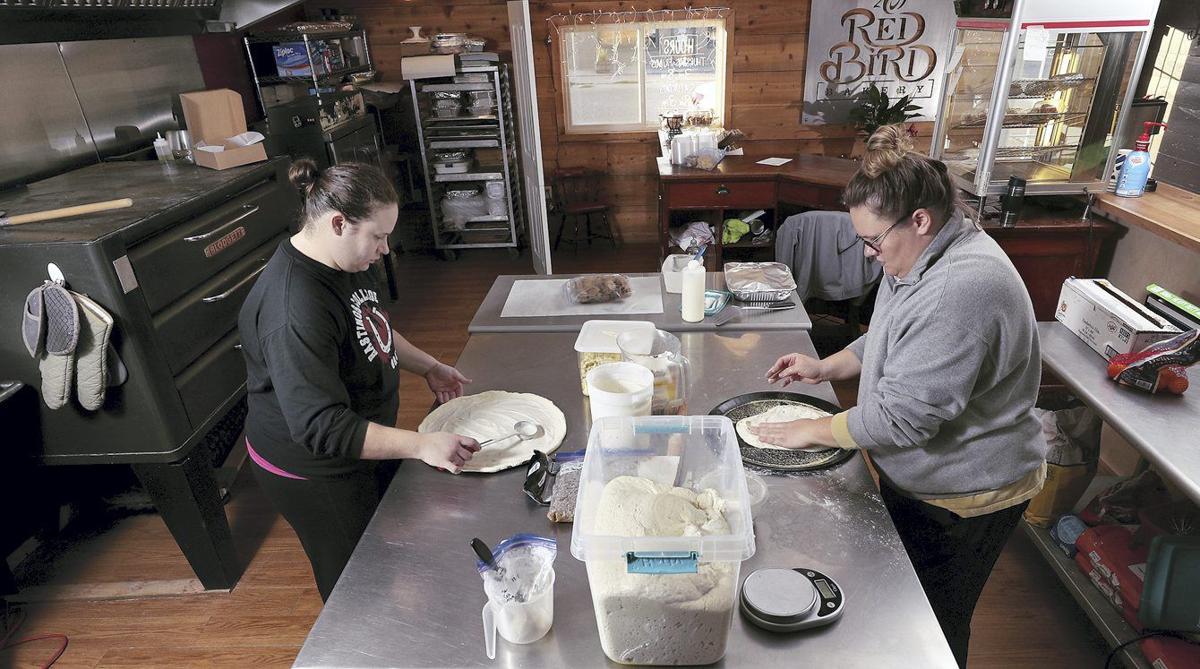 Doniphan Bakery Cooking Up Customers Delights Local News