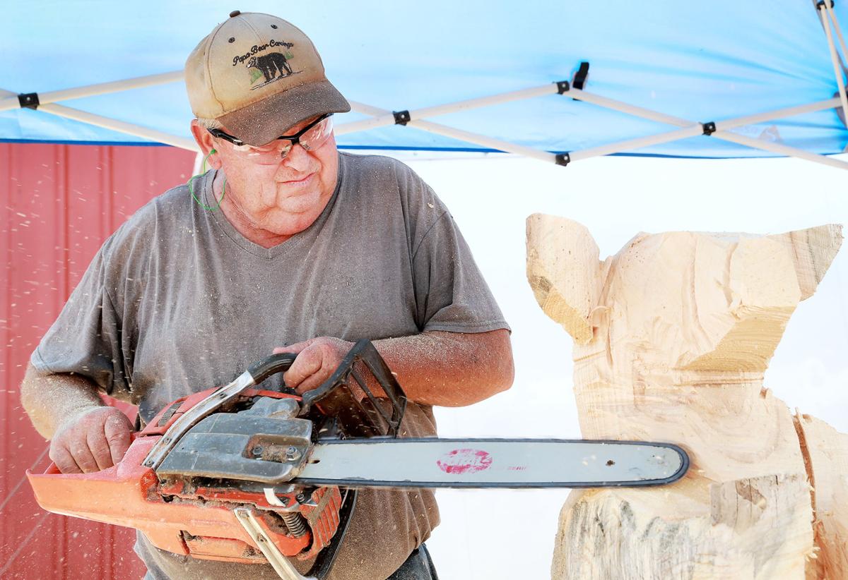 Jensen Carves Logs With Chainsaws At Nebraska State Fair Local