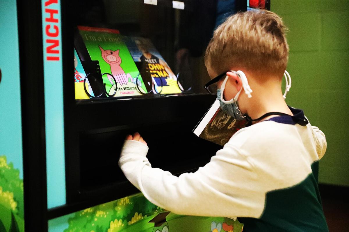 book machine 2.JPG