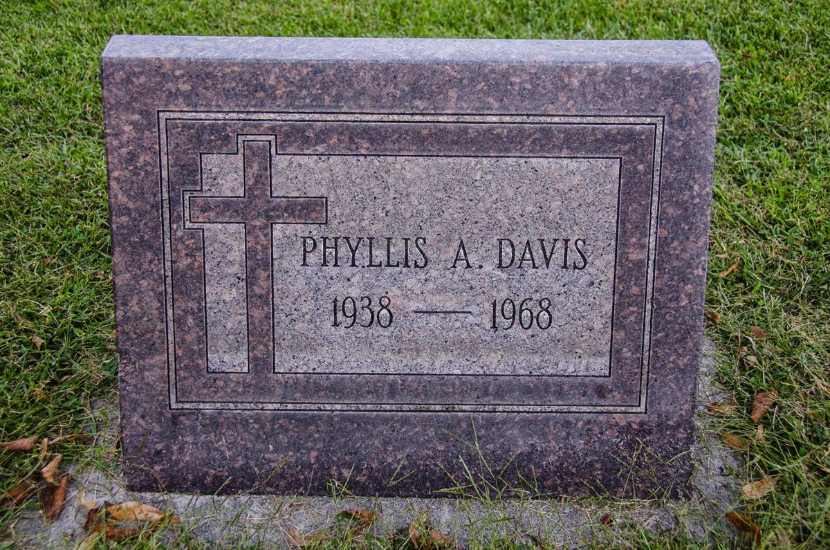 Photos phyllis davis PHYLLIS DAVIS: