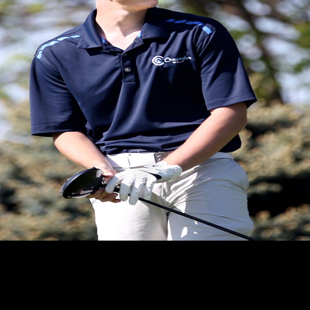 Eli Fox Wins District Title Grand Island Central Catholic