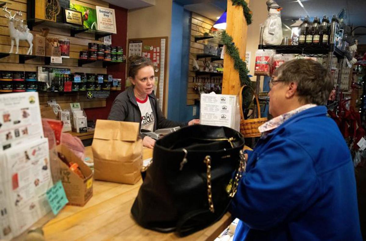 Nebraska workers looking forward to minimum wage increase starting Jan. 1