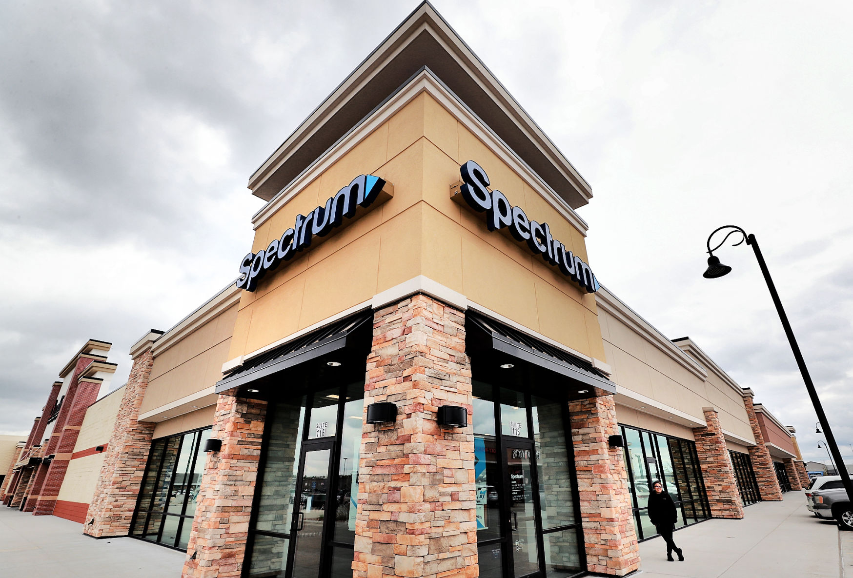 Spectrum Mobile opens its first retail store in Nebraska