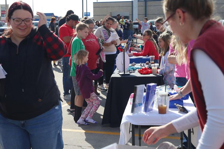 Grand Island event celebrates fall season, wellness