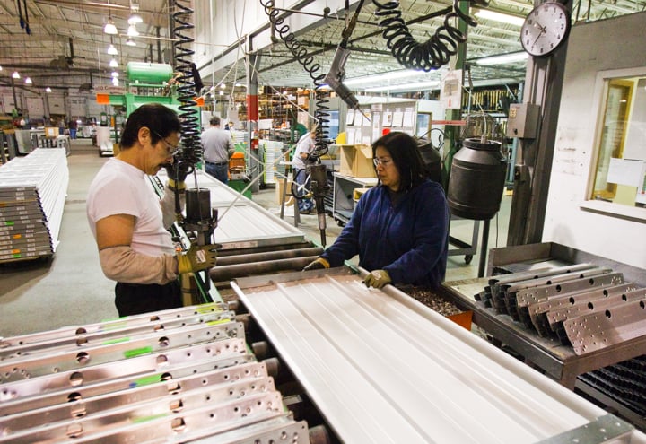 Overhead Door Earns State Honor News Theindependent Com