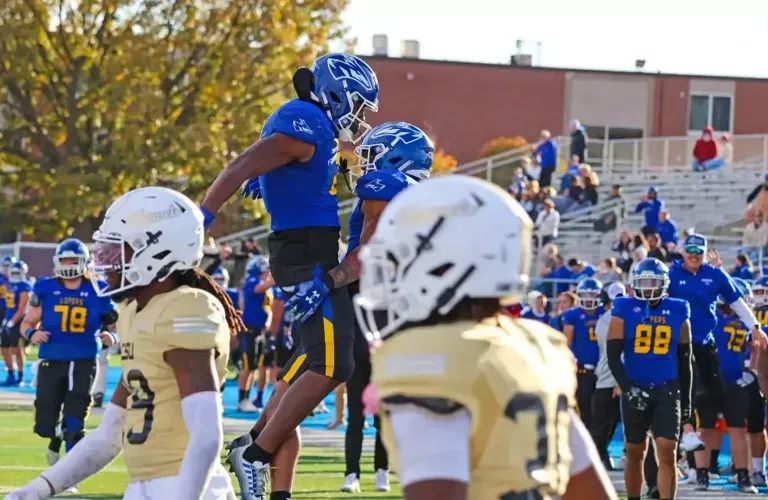 Lopers Seventh in Both MIAA Preseason Polls