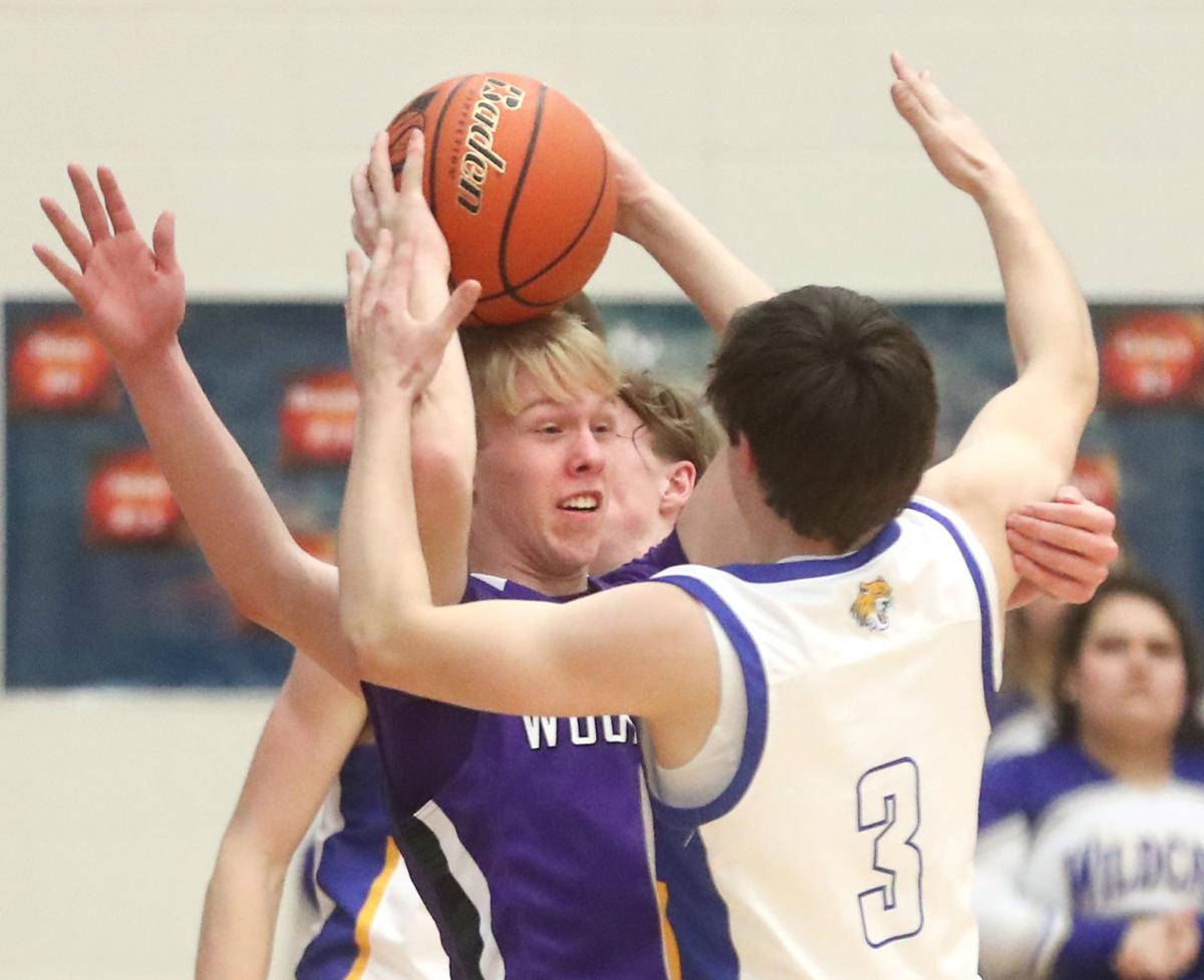 Wood River Moves Into Lou Platte Semis With Win Over St Paul