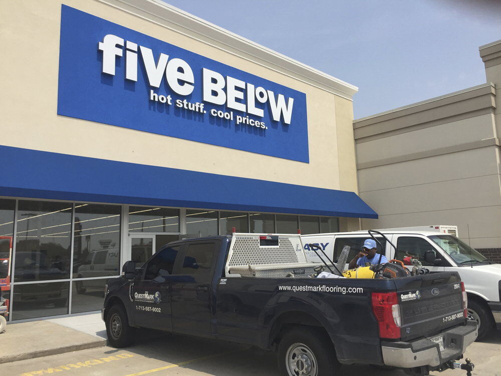 Five Below To Open Soon Grand Island Store Will Be Nebraska S Eighth Location Grand Island Local News Theindependent Com