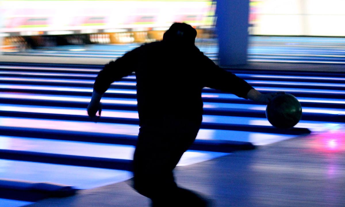 Glow In The Dark Bowling Carpet Carpet Vidalondon