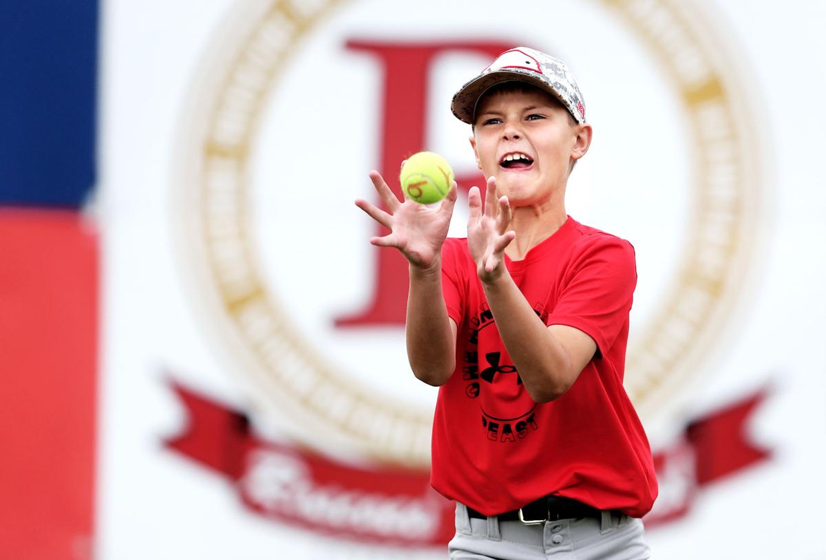 Nebraska Baseball Academy Stopped In Grand Island Local Sports Theindependent Com