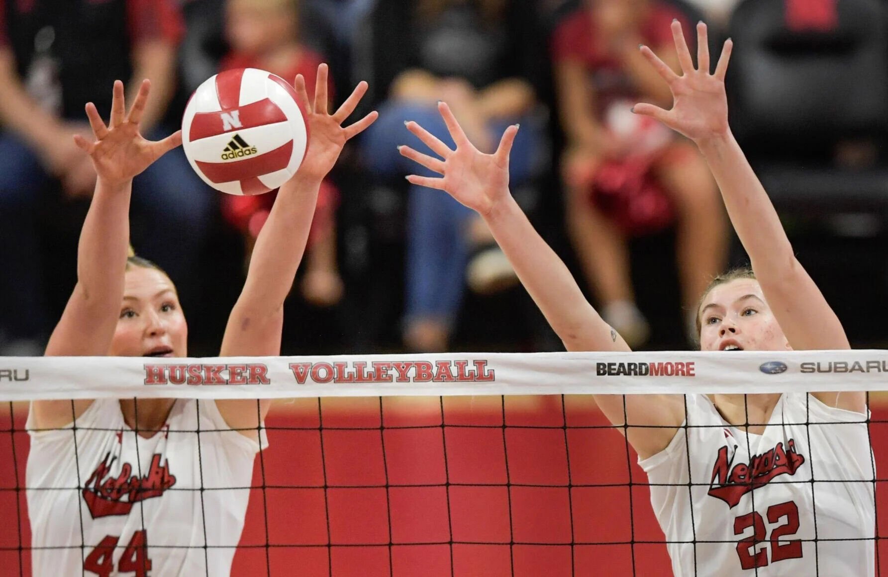 Murray Impresses, Reilly Starts At Setter As Nebraska Volleyball Wins ...