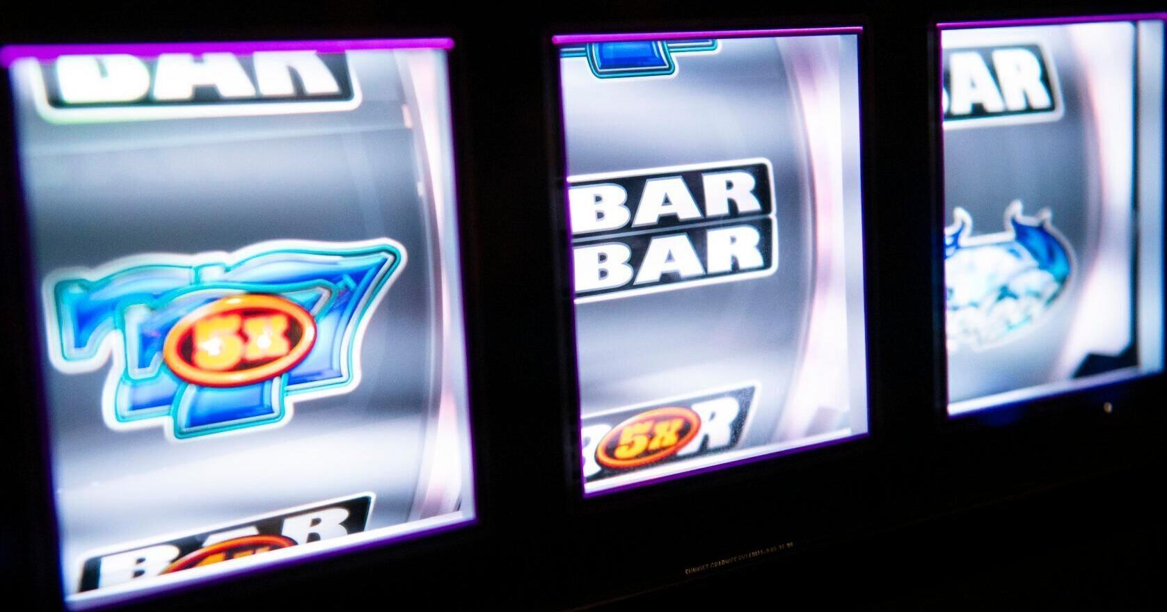 As Nebraska casinos take off, state regulator gets scrutiny - Vimarsana News
