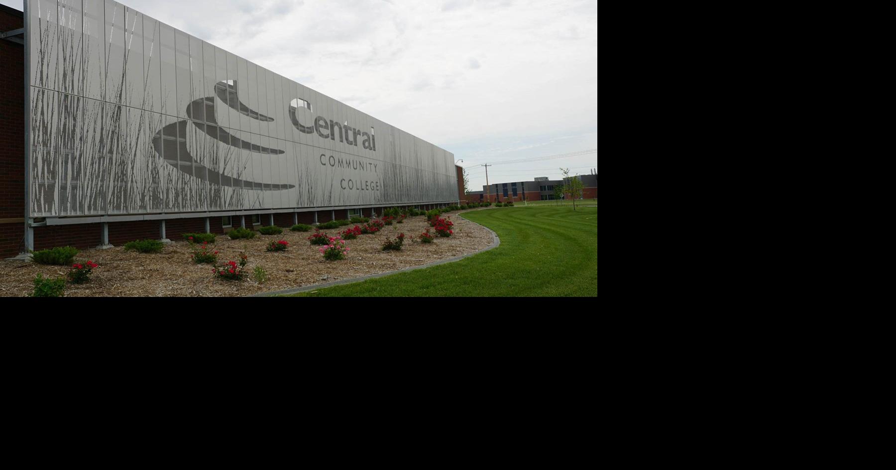 Students attending CCC centers receive scholarships