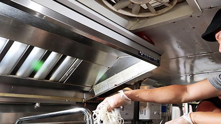 Sticky Rice Food Truck Returns Will Offer Delivery Service Latest News Theindependent Com