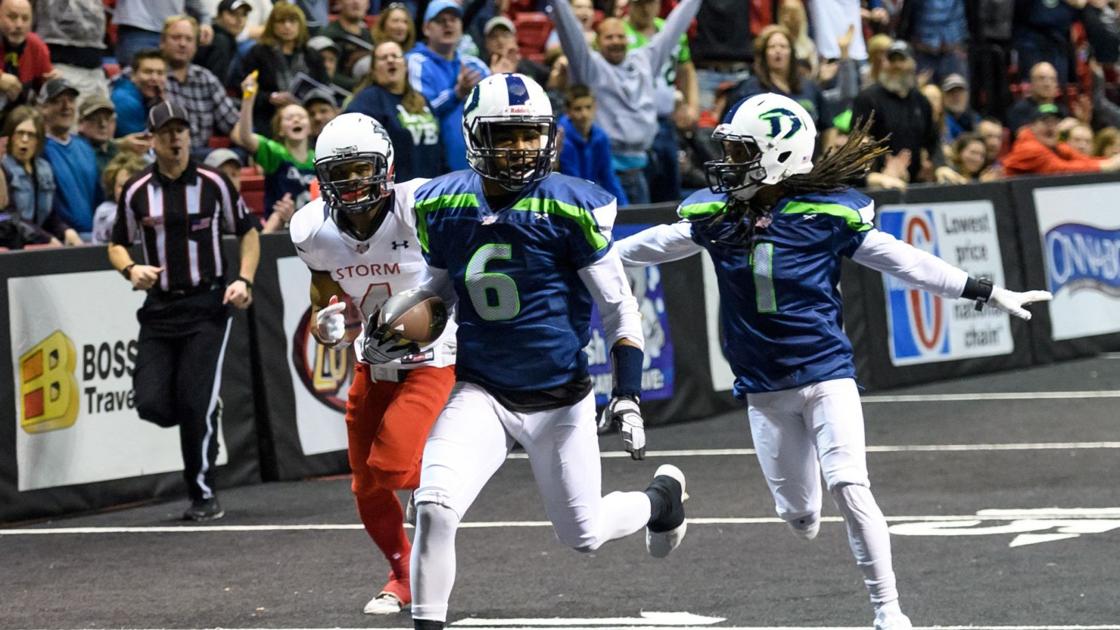 Stimphil Making Plays At Receiver For Danger Local Sports